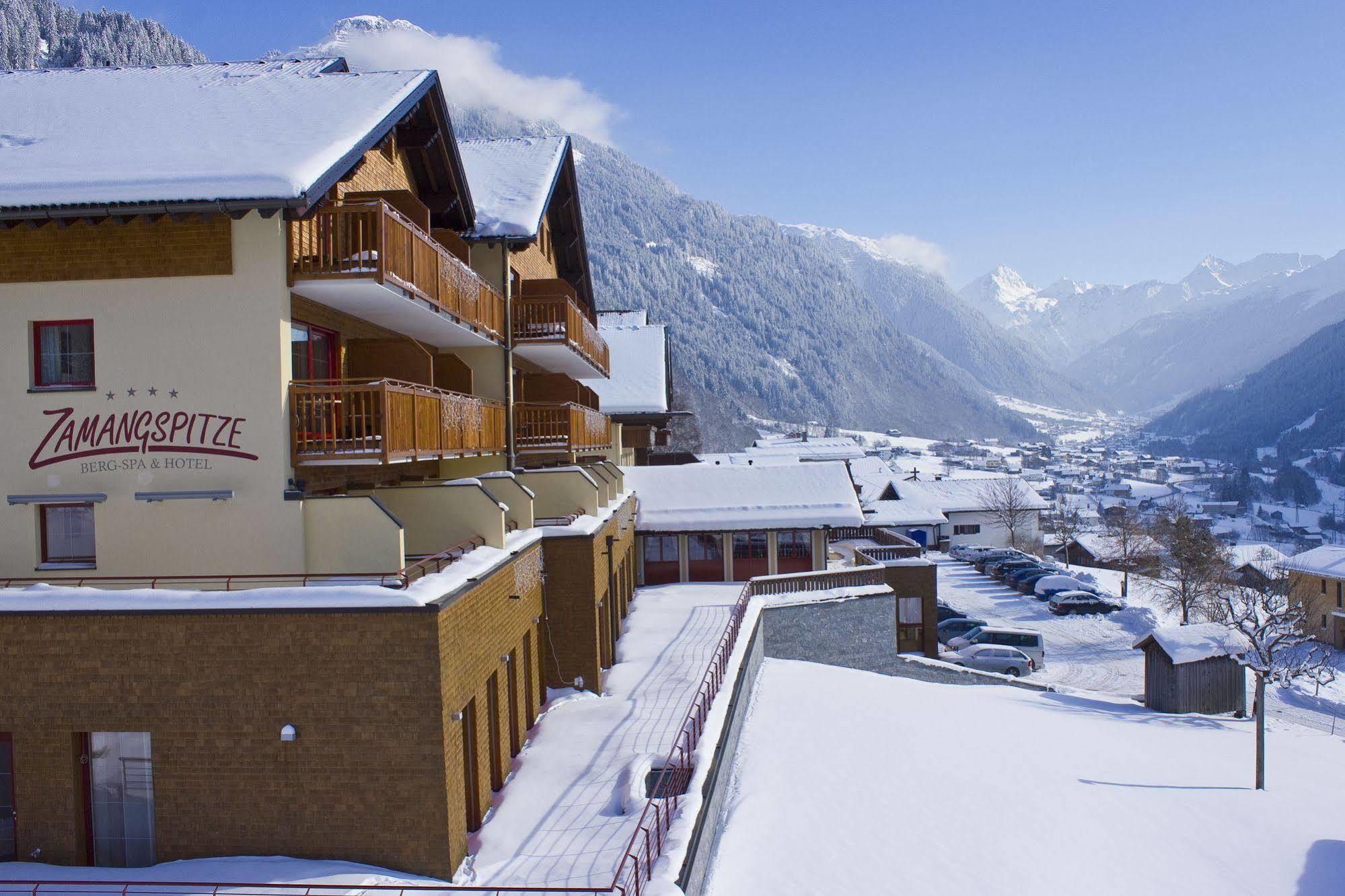 Berg-Spa & Hotel Zamangspitze Sankt Gallenkirch Εξωτερικό φωτογραφία