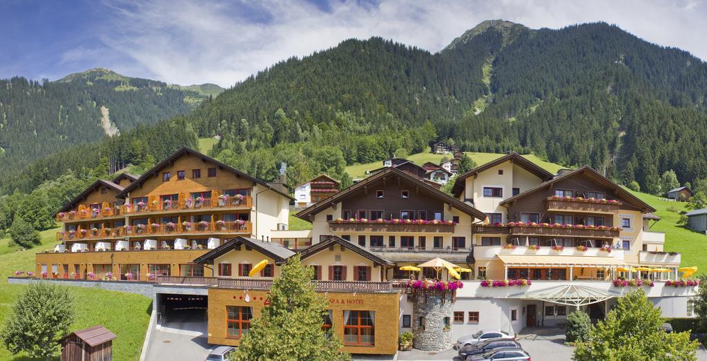 Berg-Spa & Hotel Zamangspitze Sankt Gallenkirch Εξωτερικό φωτογραφία